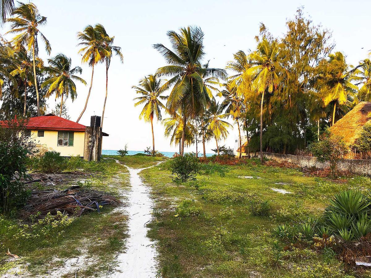 Island Treasures Villa Bwejuu Bagian luar foto